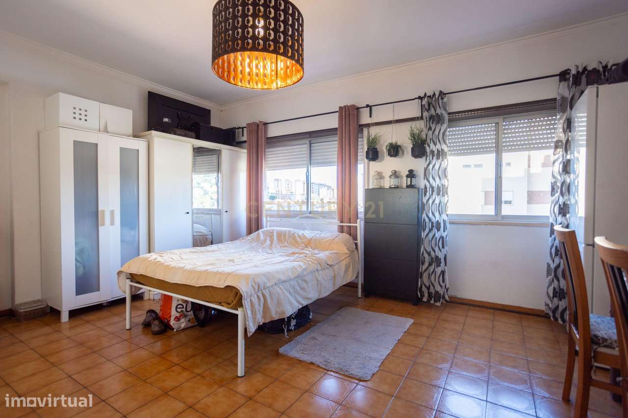 Apart. T2 com 96 m2 na Póvoa de Santo Adrião – Alameda Fernando Namora-9