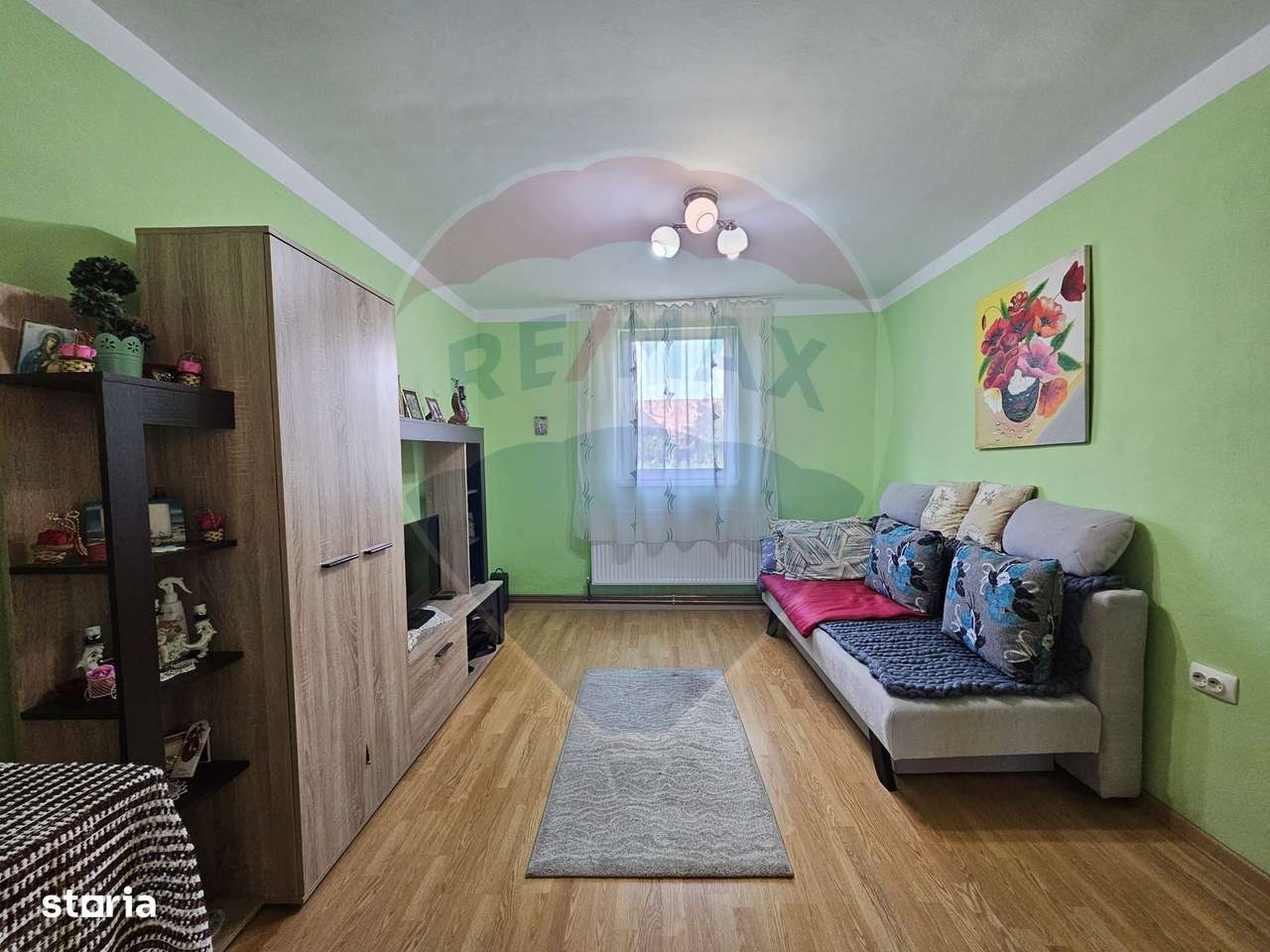 Casa de vanzare - Imagine principală: 4/18