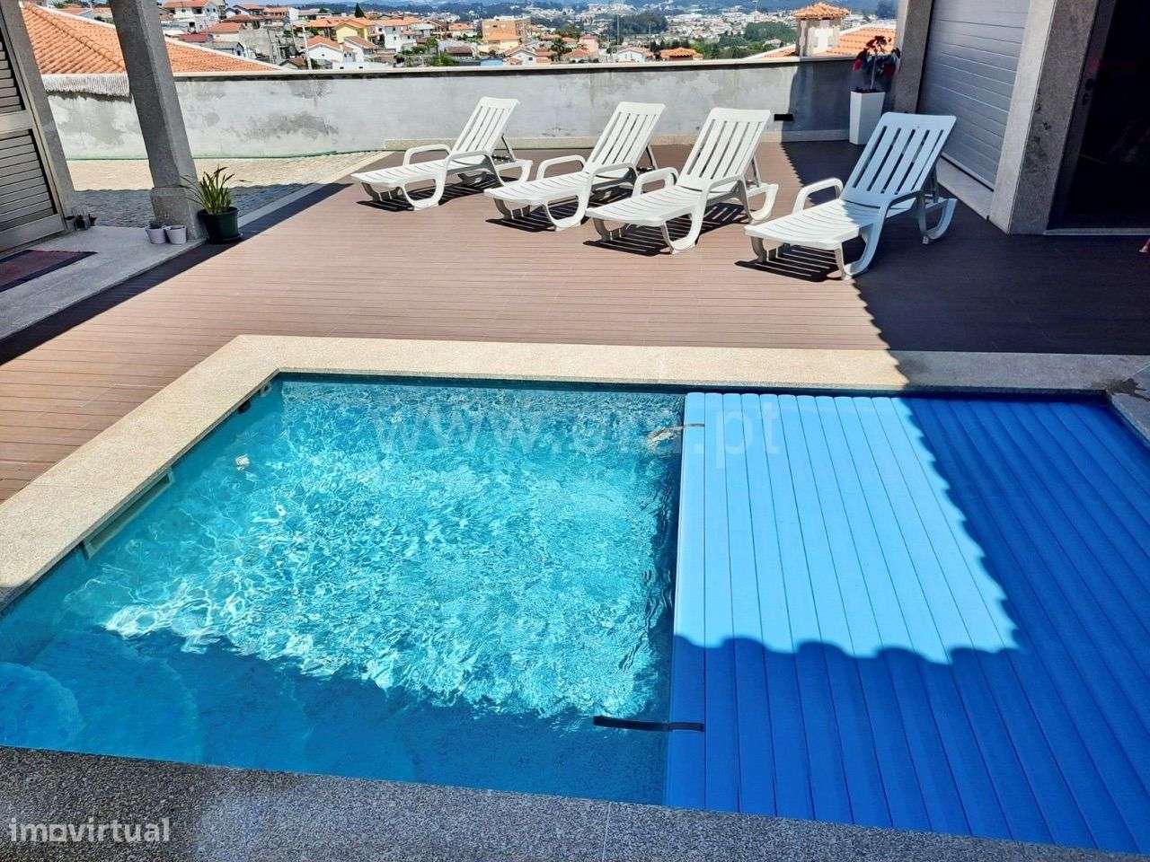 Moradia Térrea com Piscina em Duas Igrejas - Paredes - Grande imagem: 5/13