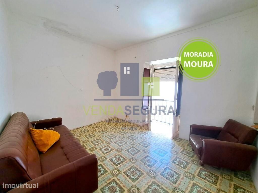 Moradia T2 | Centro da Cidade | Moura