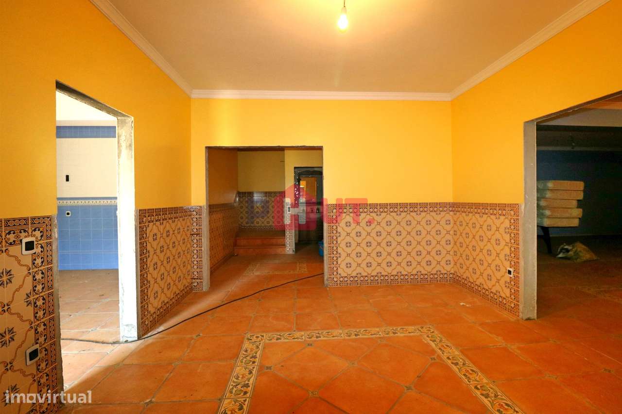 Moradia V4 c/ Piscina Bragança Oportunidade!!!-31