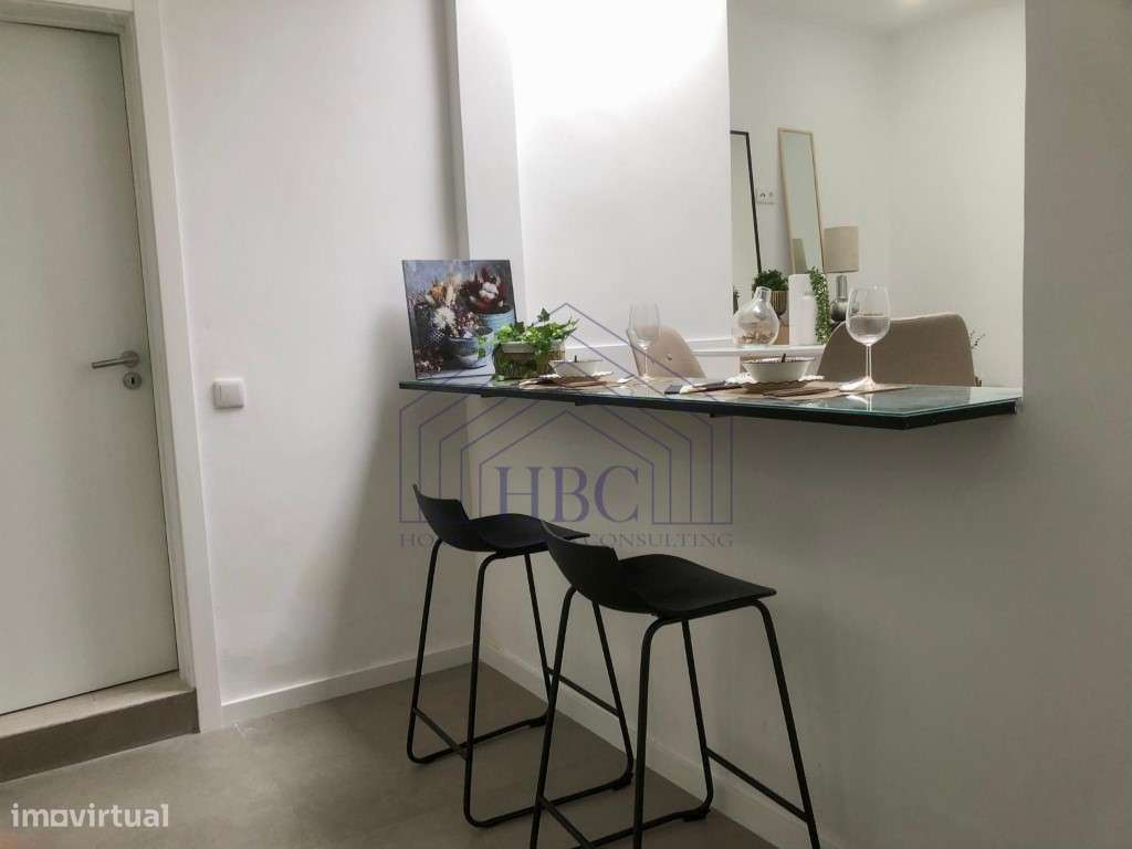 Apartamento T3 - Totalmente Remodelado e Mobilado-20