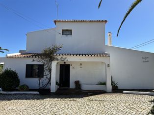 Encantadora Moradia T3 com Piscina em Localização Privilegiada em Carv - Grande imagem: 2/38