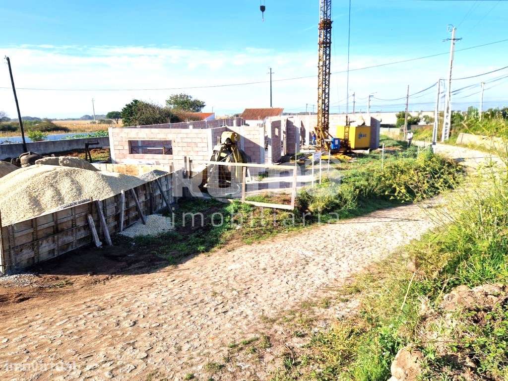 Moradia Unifamiliar V3 Térrea - Arquitetura Moderna-7