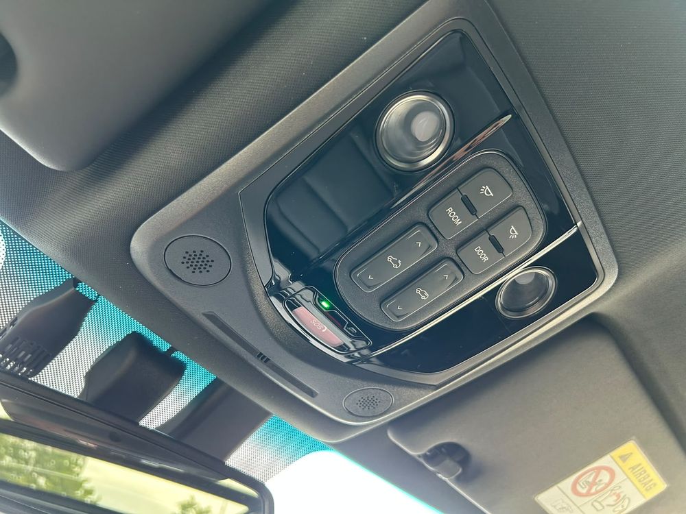 KG Mobility Actyon HEV Premium - foto 27
