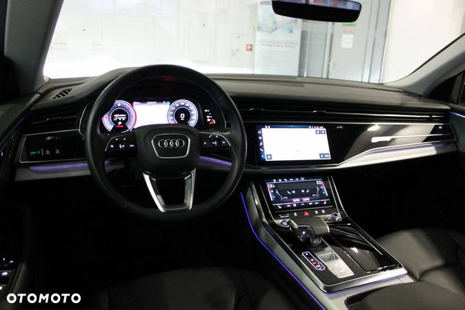 Audi Q8 50 TDI mHEV Quattro Tiptronic - 10