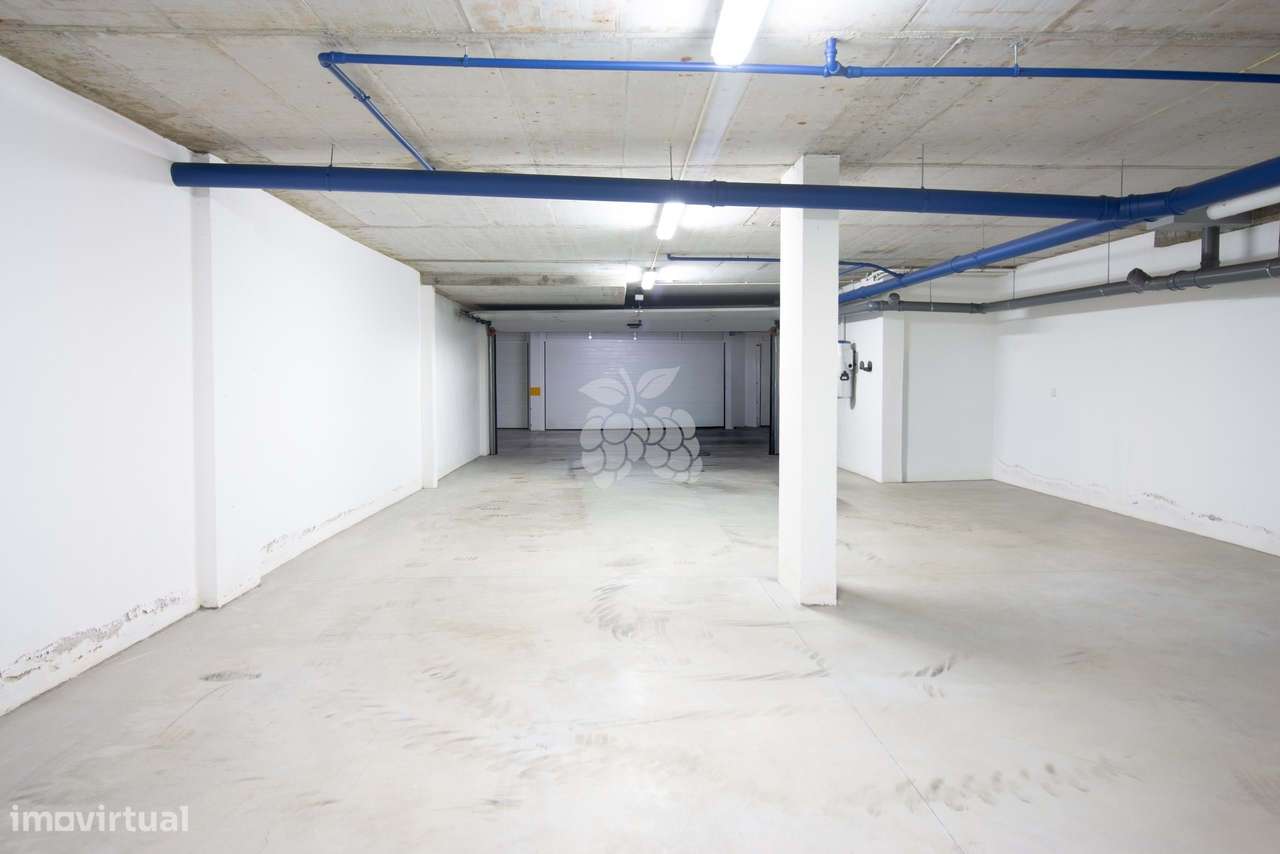 T4 duplex nos "Terraços da Guia" em Cascais com garagem e piscina-51