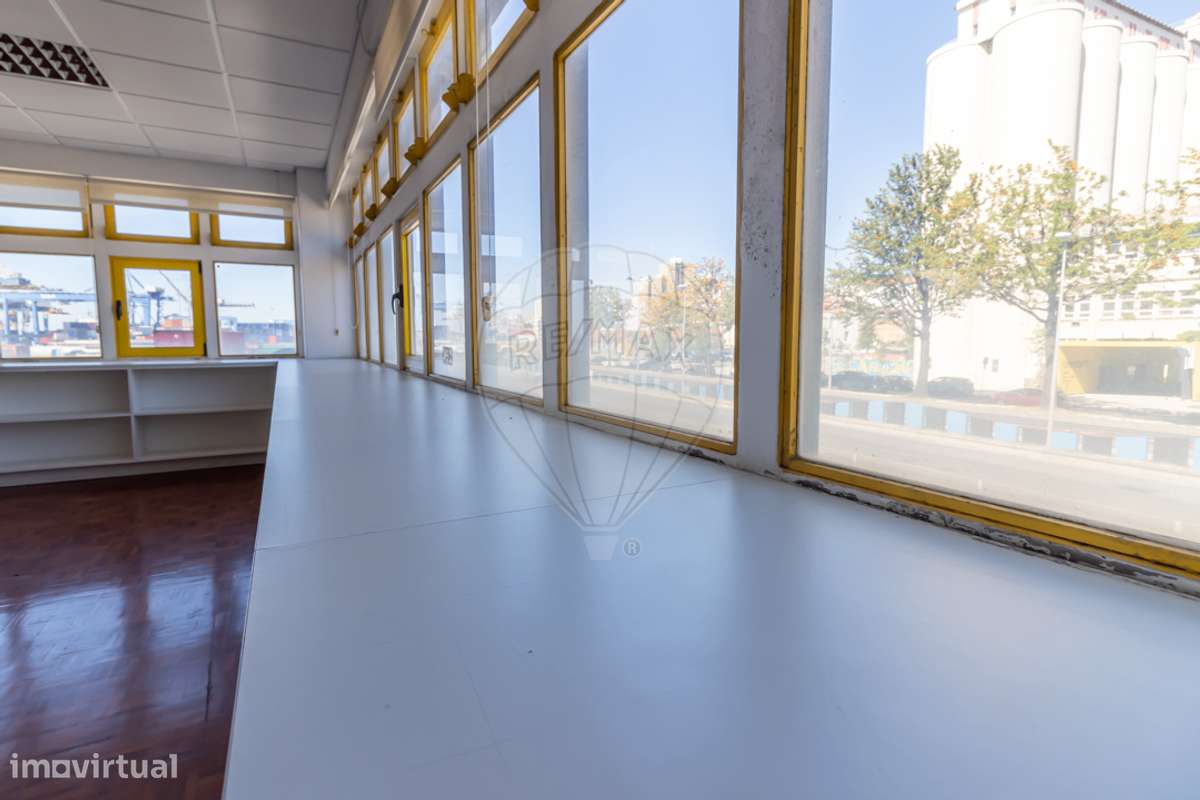 Escritório  para arrendamento - Grande imagem: 3/47