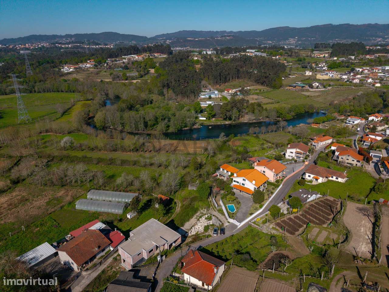 Terreno com Excelente Potencial para Construção em Fiscal, Amares —... - Grande imagem: 4/8