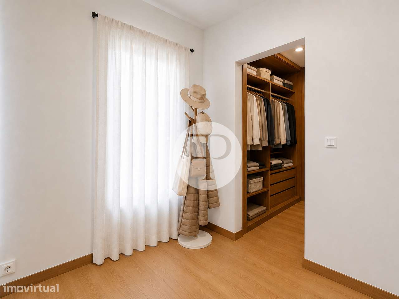 Moradia T4 contemporânea | Piscina e jardim 1.716 m² | Nadadouro-19