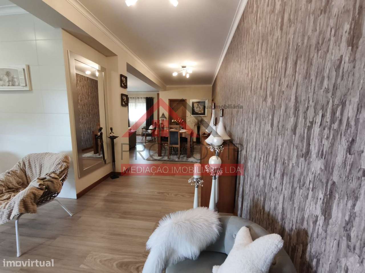 Moradia Bi-Familiar T3+T2 São Tiago Carreira STS-16