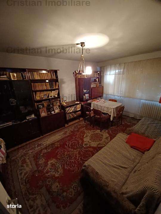 confort 1 PRET EXCELENT! 4 camere DECOMANDAT zona Viziru etaj de mijlo - Imagine principală: 5/9