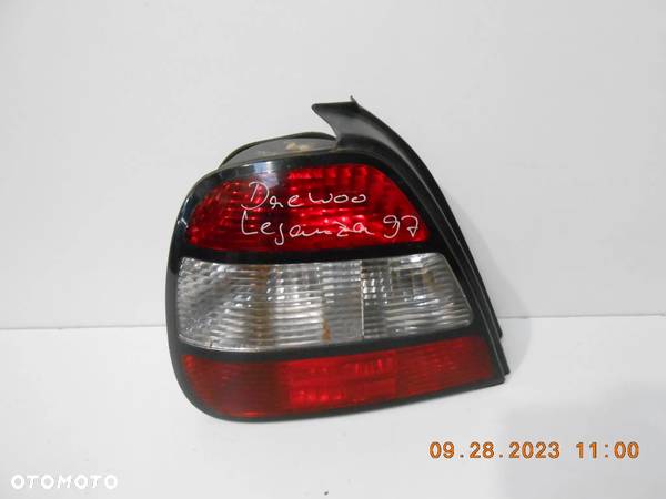 LAMPA TYLNA DAEWOO LEGANZA 97 - 08' LEWA PRAWA KOMPLET EUROPA - 1