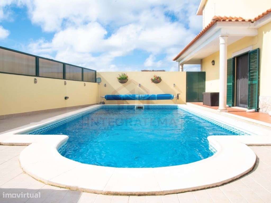 Moradia tradicional com 4 quartos e piscina aquecida no Chão da Parada - Grande imagem: 4/16