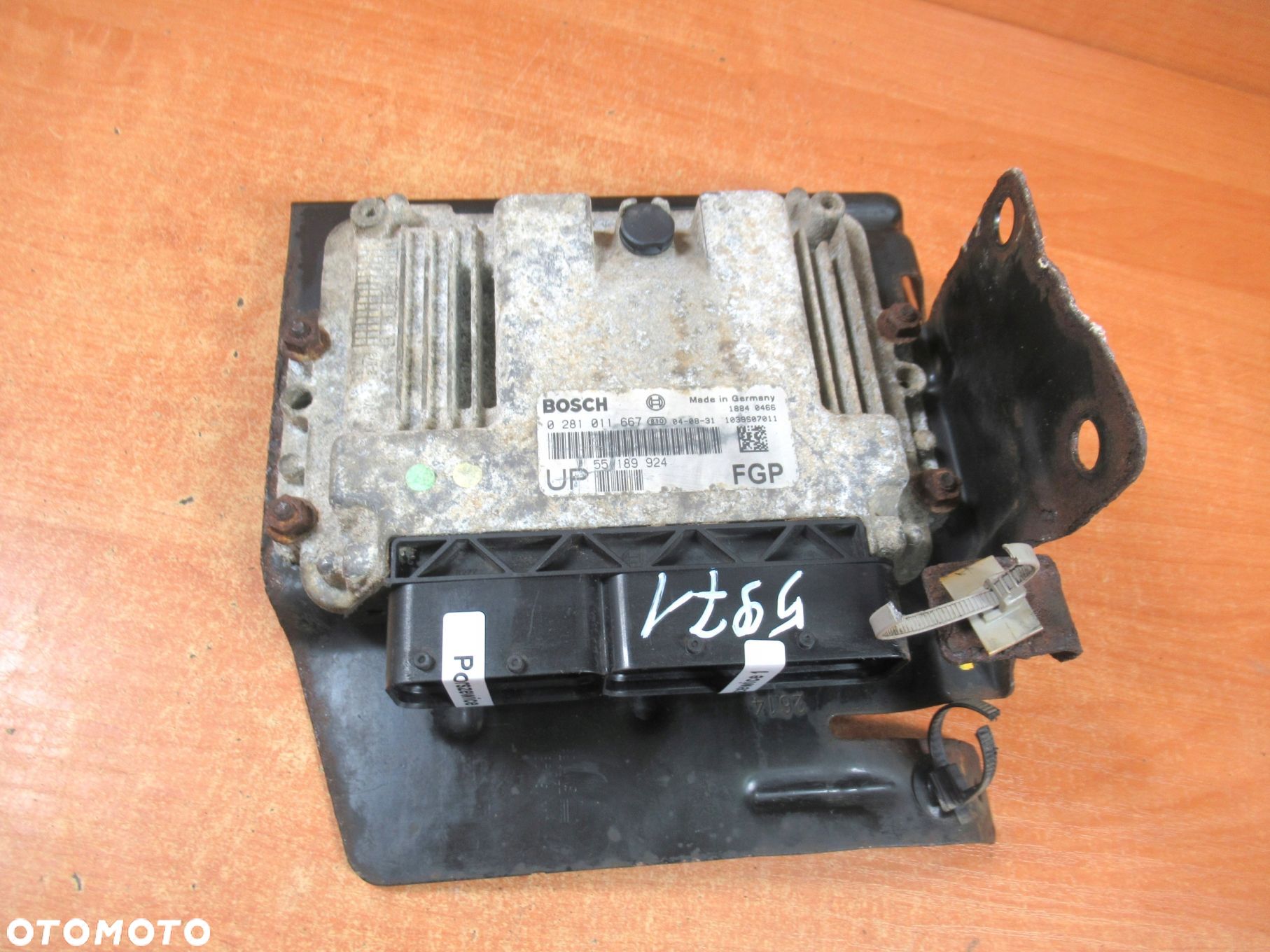 KOMPUTER SILNIKA OPEL ASTRA H III 1,9 CDTI 0281011667 55189924 UP + PIN - 1