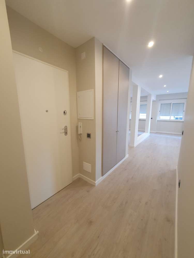 T4/T3 Renovado no Bairro do Liceu-23