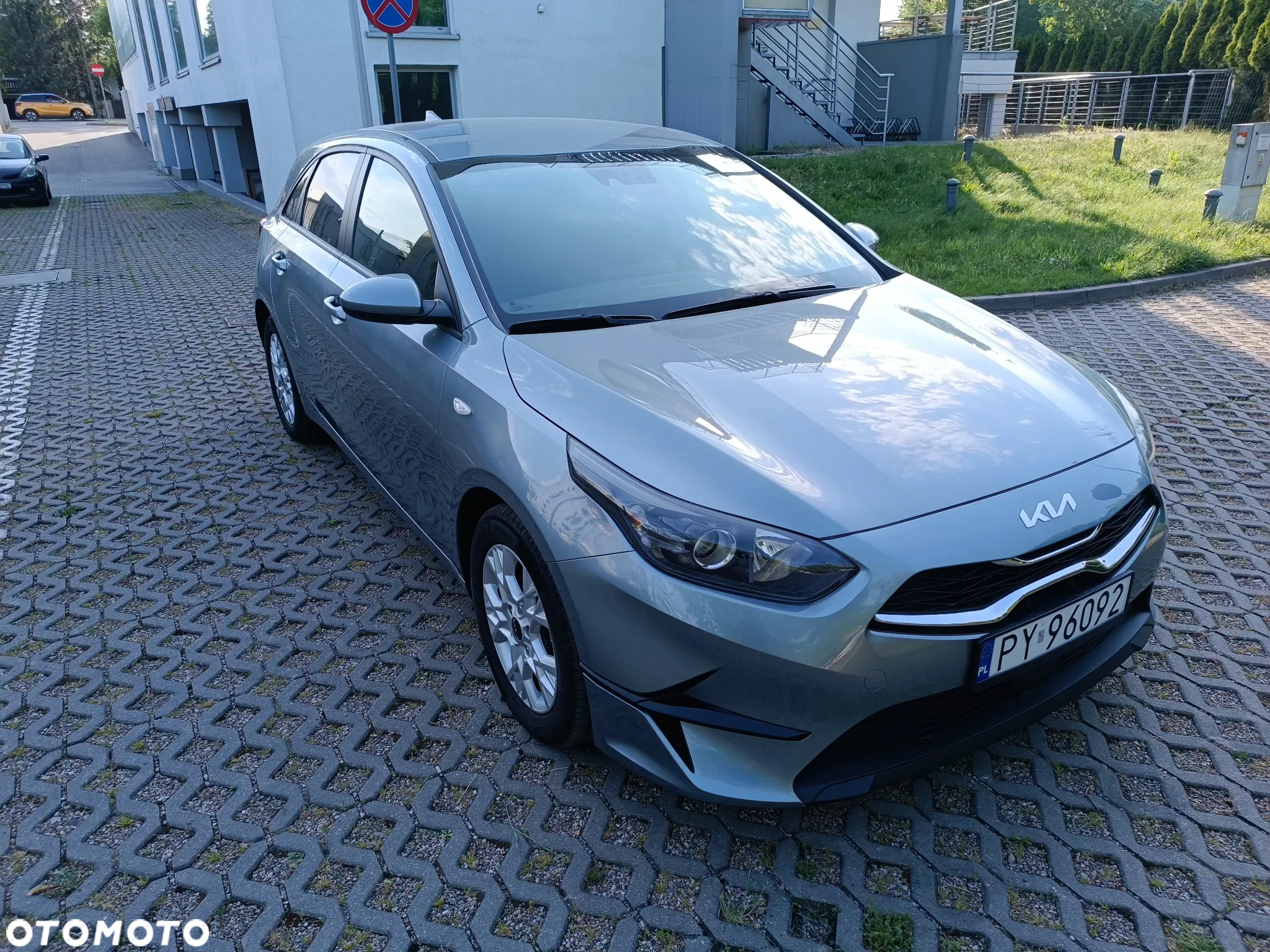 Kia Ceed 1.0 T-GDI L - 2