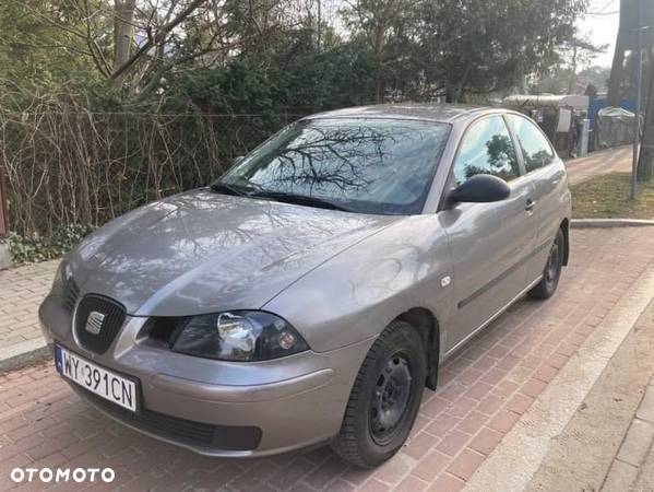 Seat Ibiza 1.2 12V Stella - 2