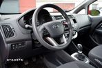 Kia Rio 1.4 M - 8