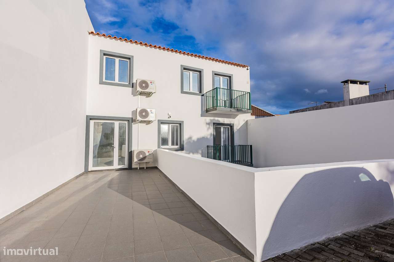 Prédio T5 - Centro de Ponta Delgada-49