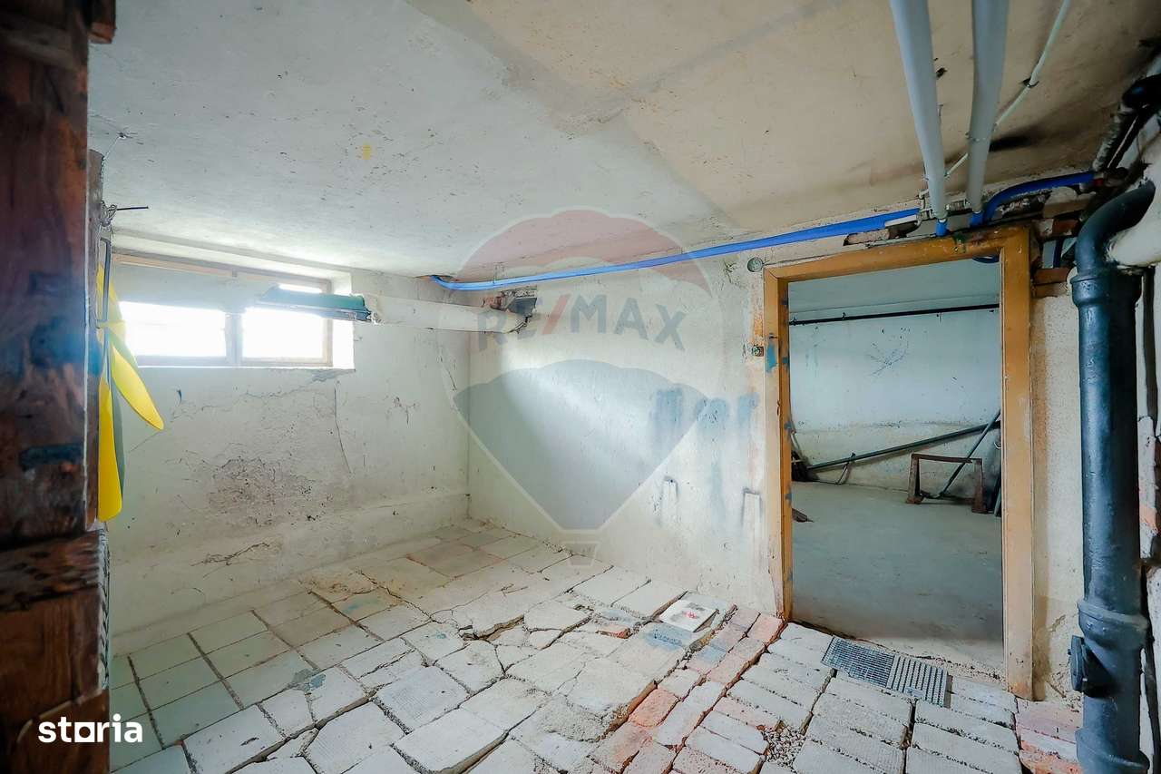 De vânzare apartament cu 2 camere, parter, parcare inclusă, central-7