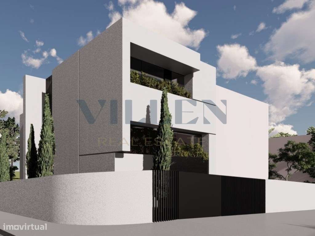 Moradia T3 com Design Moderno, Garagem e Espaço Exterior!-1