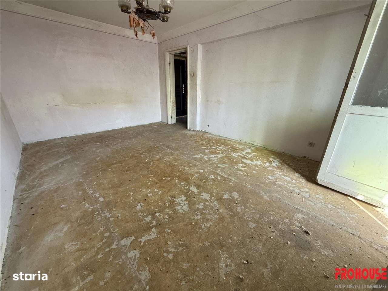 Zona Spital - Liceul Pedagocic - 2 camere decomandate-3