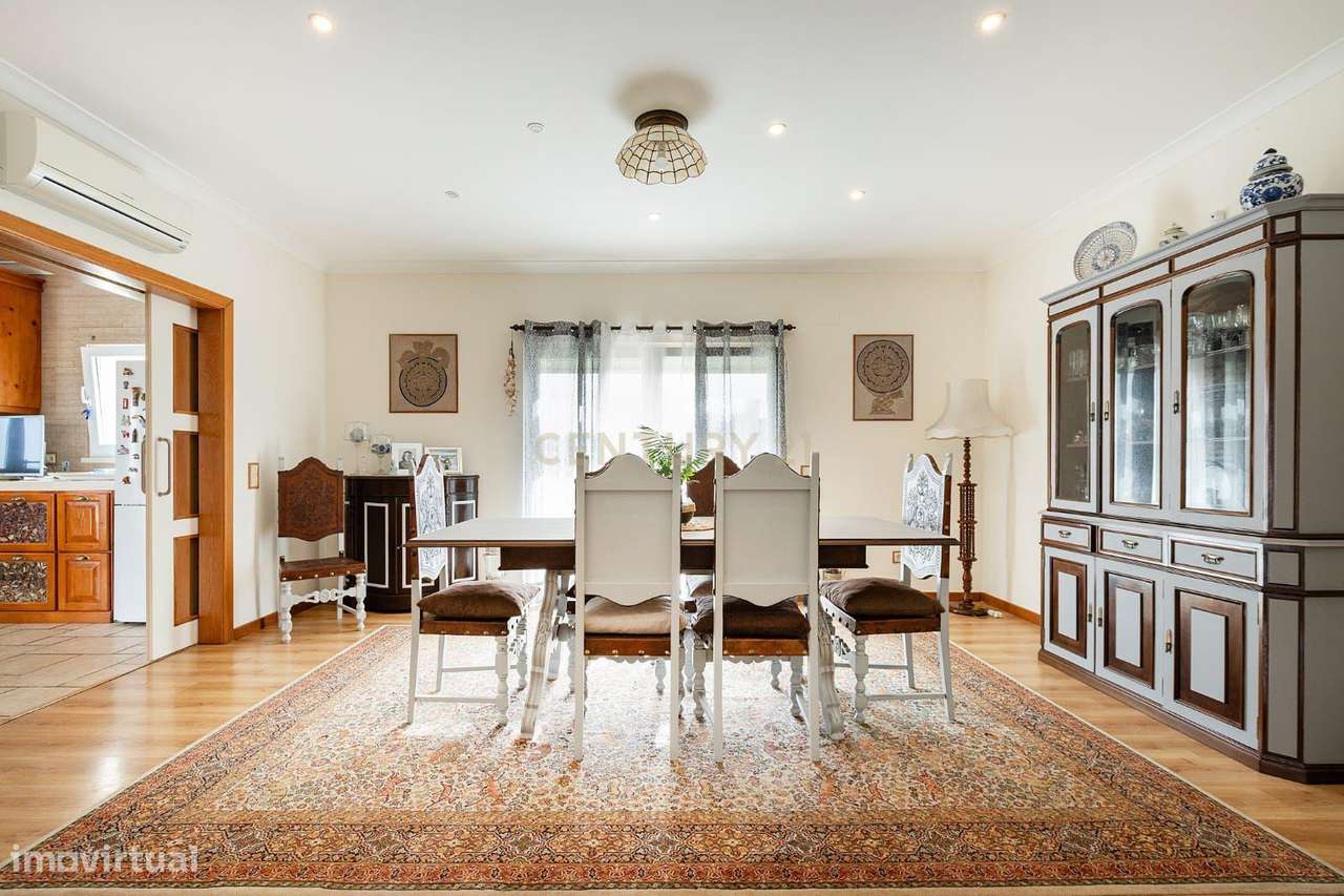 VENDA MORADIA T4 BARRIL- ENCARNAÇÃO -MAFRA-16