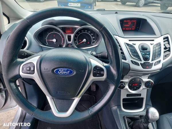 Ford Fiesta 1.4 TDCi Titanium - 10