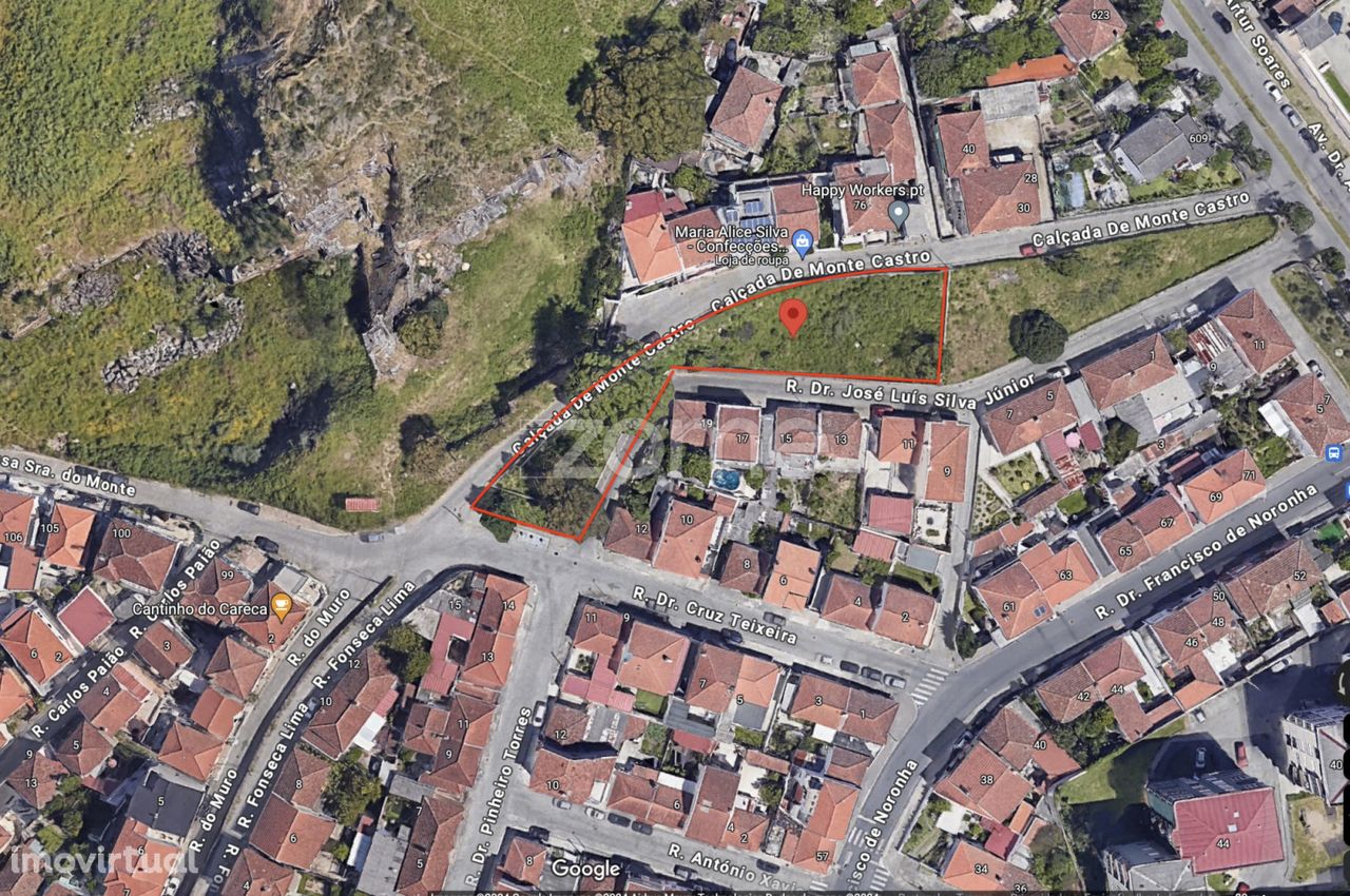 Terreno para construção de uma moradia individual em S. Vicente