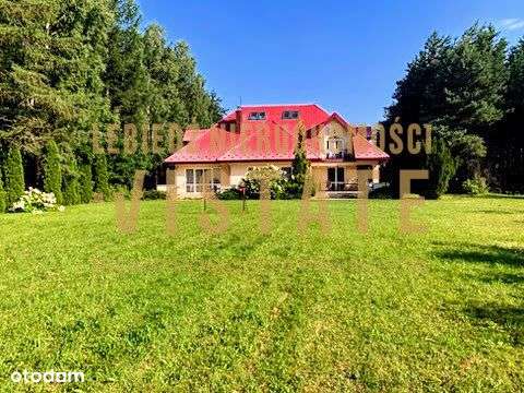 Wiązowna rezydencja na sprzedaż-3