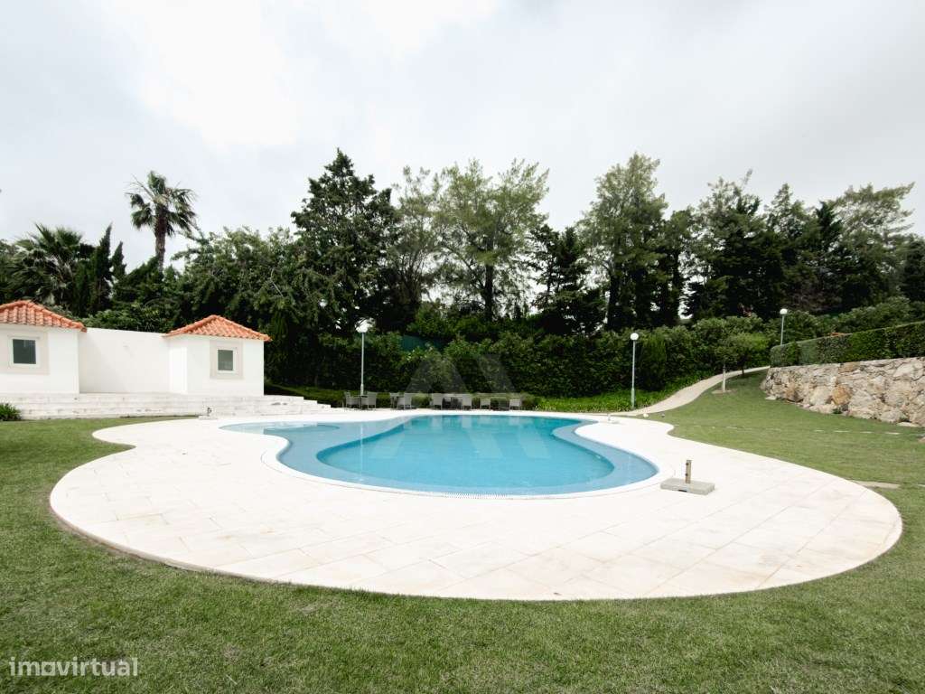 Apartamento T5 na Quinta da Martinha-35