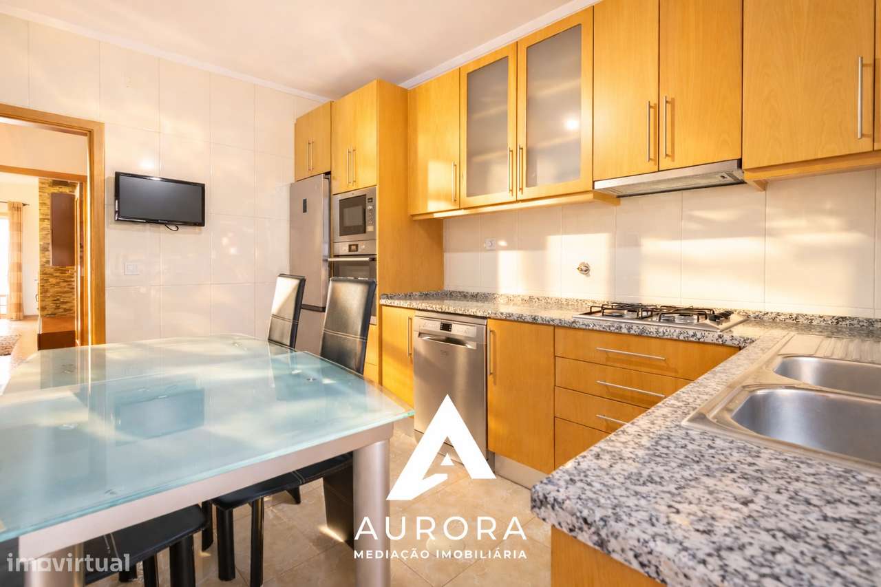 Apartamento T3 Venda em Oliveira de Azeméis, Santiago de Riba-Ul, Ul,-14