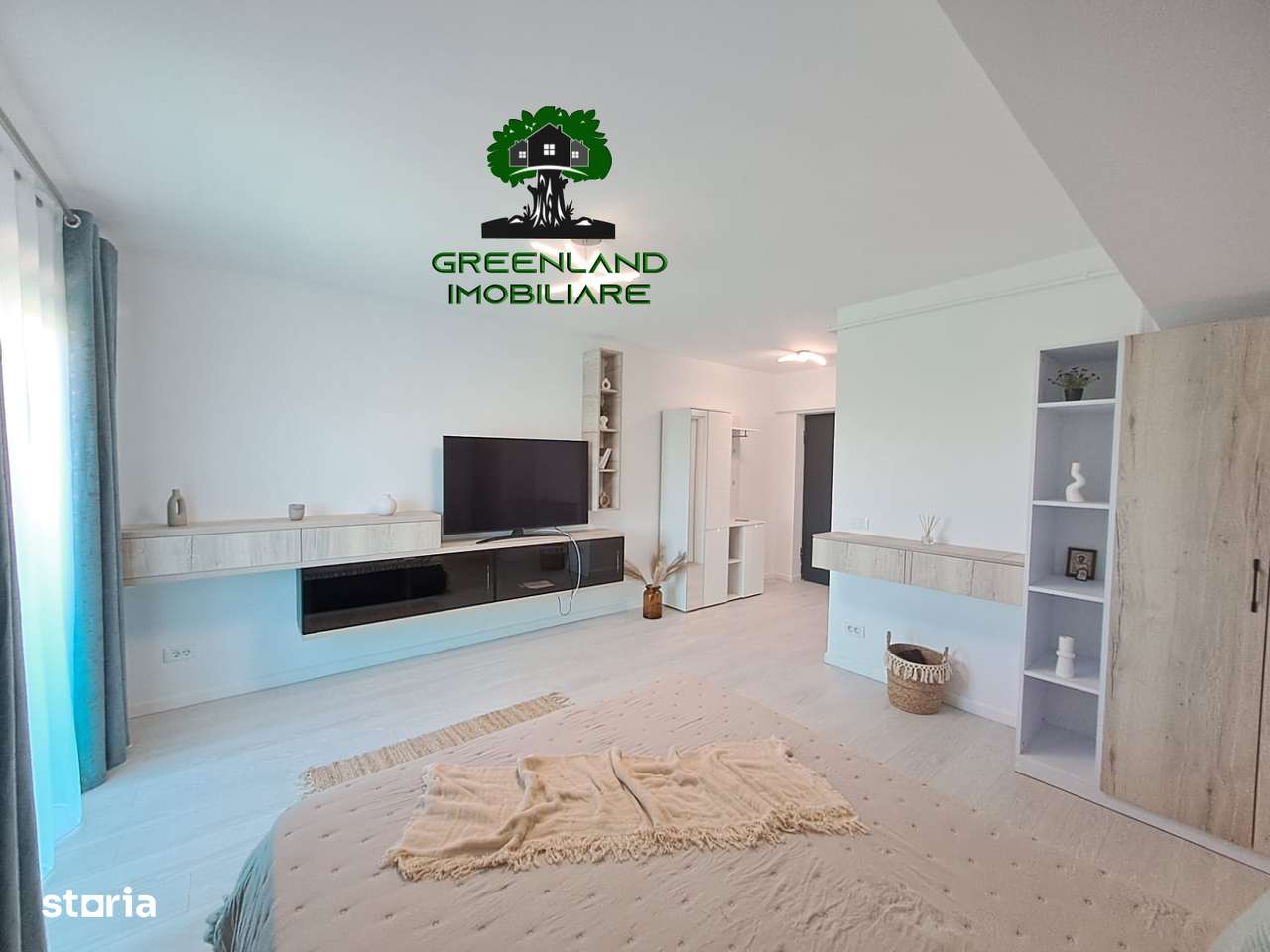 Ap 1 Camera, 42 mp, Bloc NOU, et 4/5, Mobilat si Utilat, Lift, Bucium - Imagine principală: 4/10