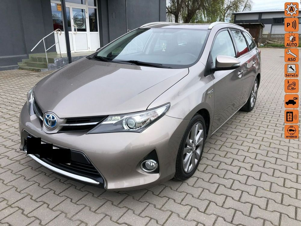 Toyota Auris II (2012-) 2015