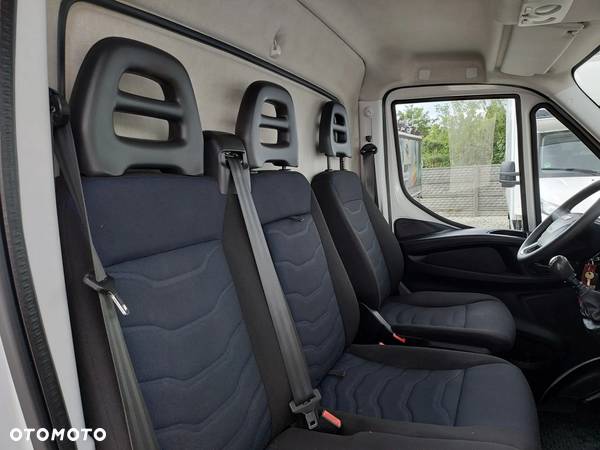 Iveco Daily 35S16 2.3HPi, Kontener 8PAL, klima - 15