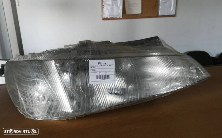 Optica Farol Direita Drt Peugeot 406 (8B) - 1