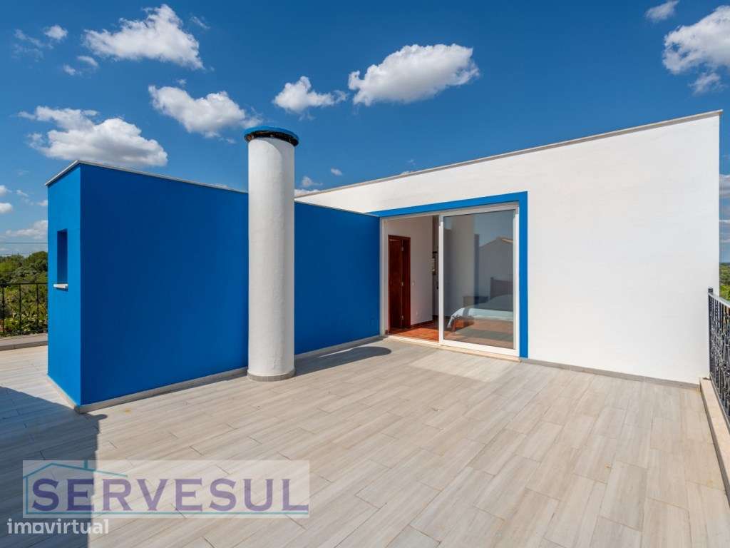 Luxuosa Moradia de luxo de 2 andares composta por 4 quartos, com um...-28