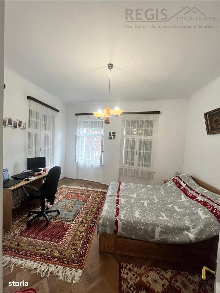 TEREN 1600MP CU CASA 5 CAMERE, SCHEII BRASOVULUI - Imagine principală: 3/9