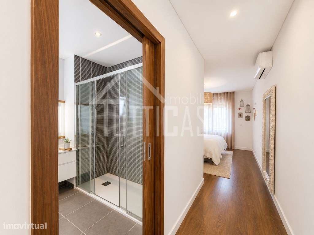 Apartamento T3 c/2 Box's e wallBox + painel solar. Venda Do Pinheiro.-24