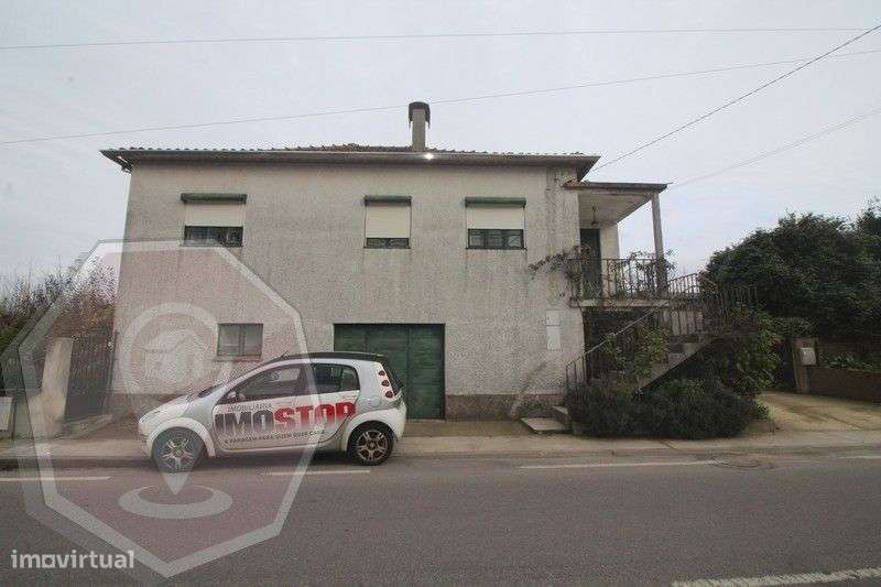 Moradia T3 com quintal e anexos - Grande imagem: 5/37