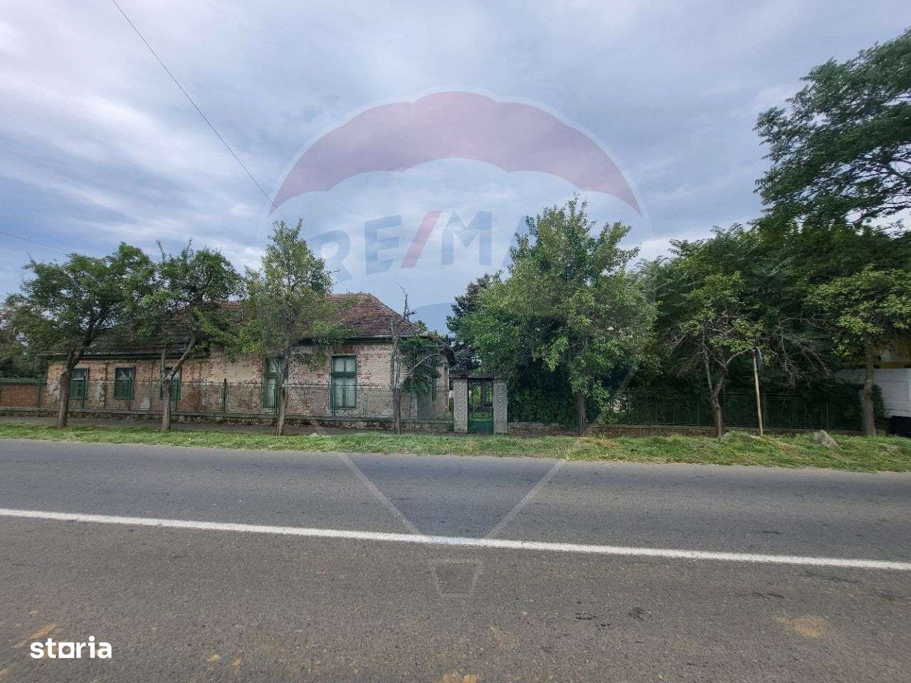 Vanzare AFACERE PROFITABILA si IMOBIL 324 mp cu teren 5077 mp Ghioroc - Imagine principală: 2/18