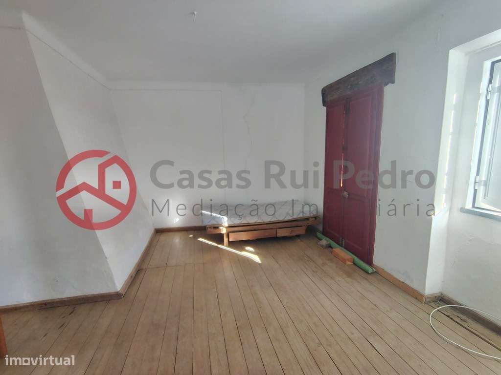 Moradia T4 com traça Alentejana, no Torrão - Grande imagem: 4/45