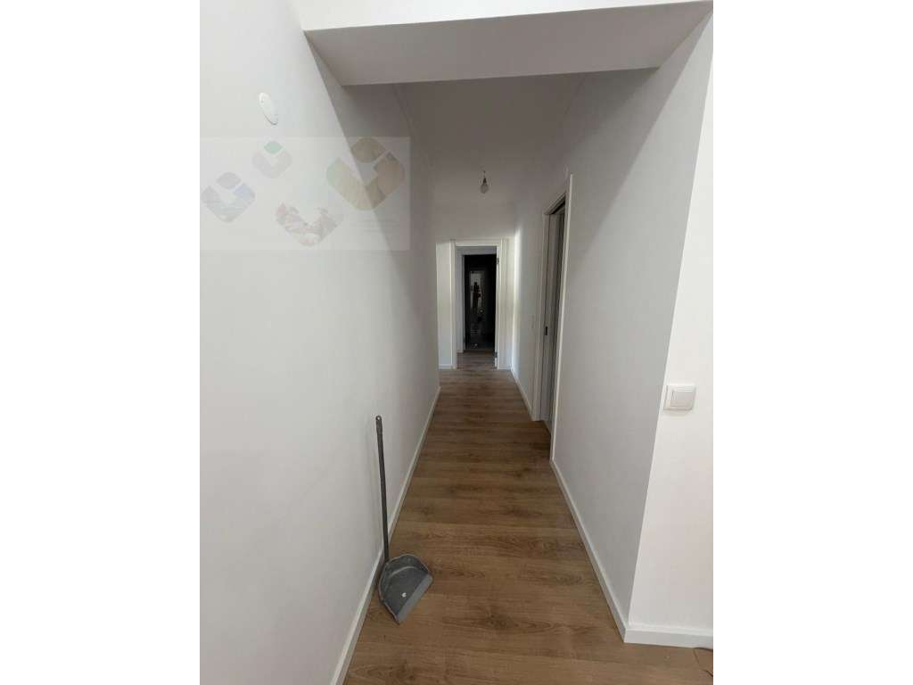 T2 REMODELADO COM TERRAÇO PRIVATIVO 555M2-15