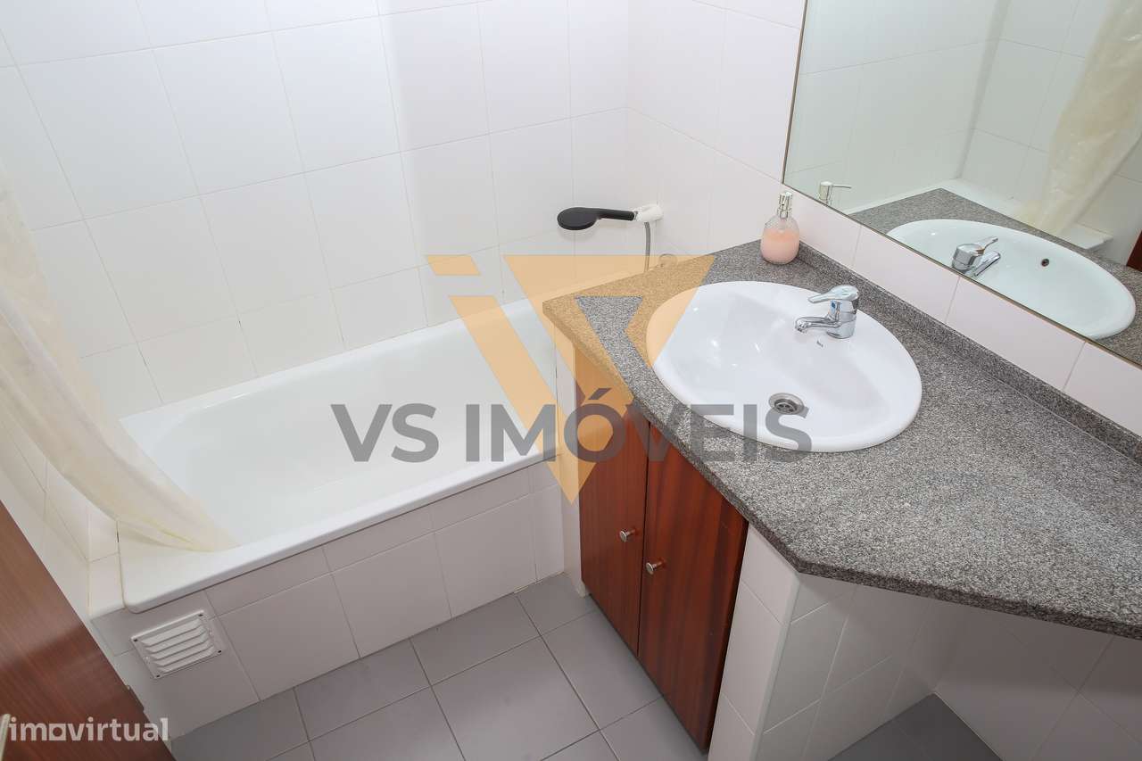 Apartamento T3 no condomínio Horta Dos Vimes em Alenquer-36