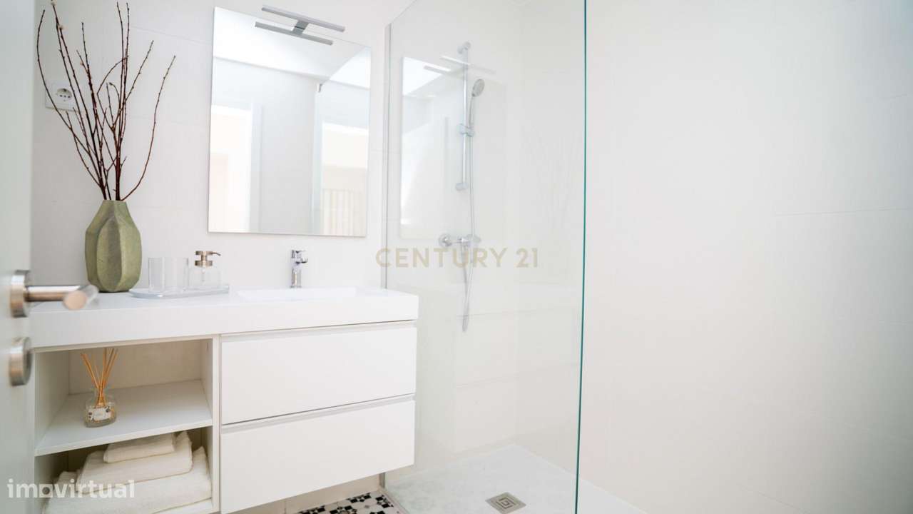 Apartamento T2 no Bairro Alto-11