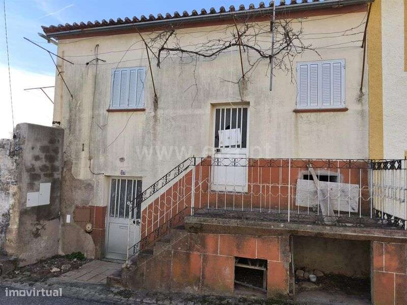 Moradia Geminada T2 / Idanha-a-Nova, Penha Garcia - Grande imagem: 2/20