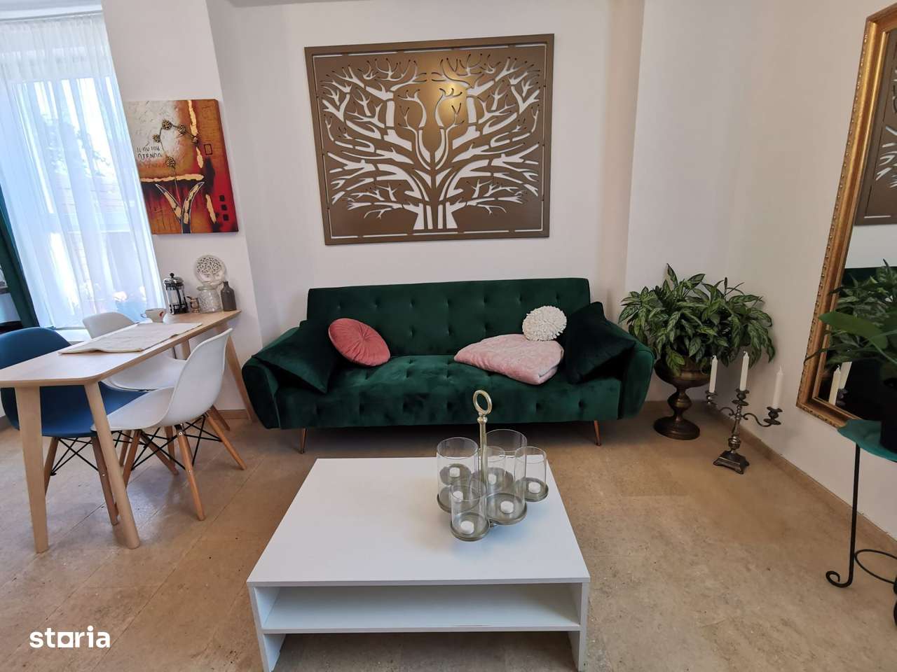 Apartament cu doua camere si loc de parcare-1