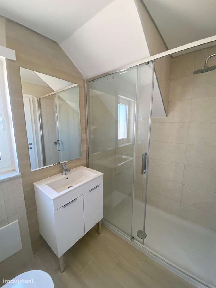 Condomínio Pés na Água T0 e T1 Duplex, na Praia da Lota, Algarve-37