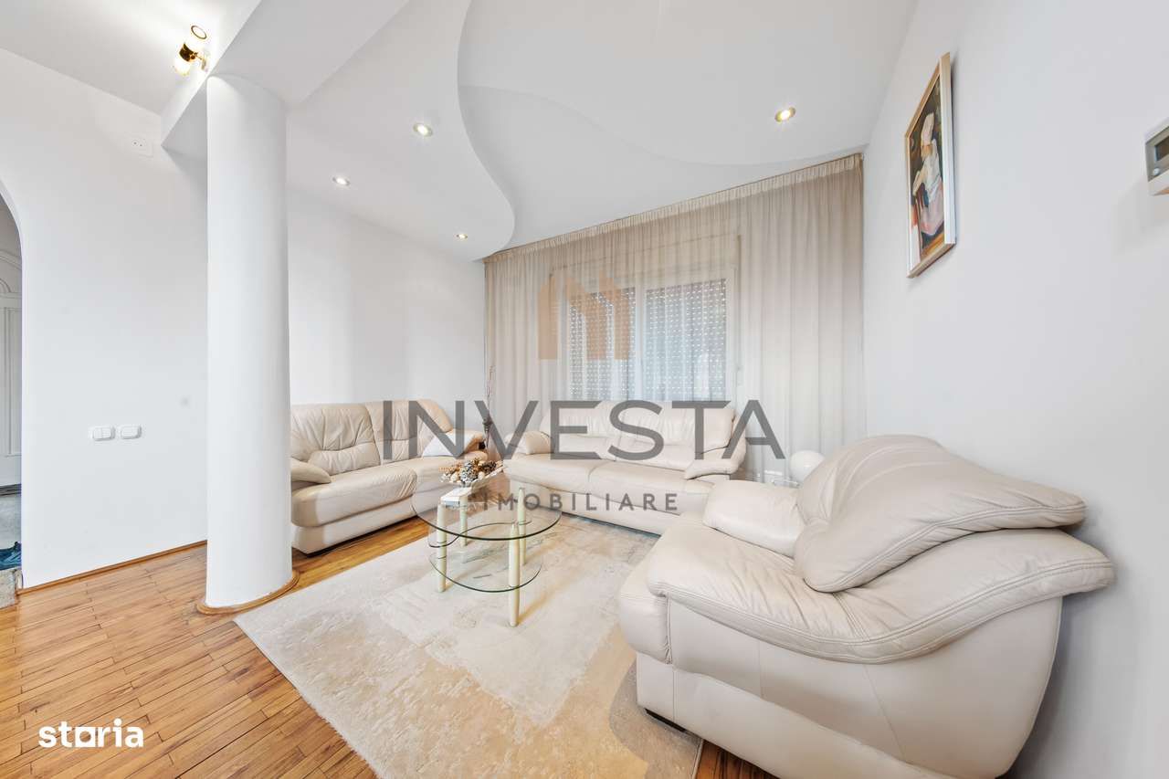 Vila ideala pentru locuința, clinica sau birouri! - Imagine principală: 5/19